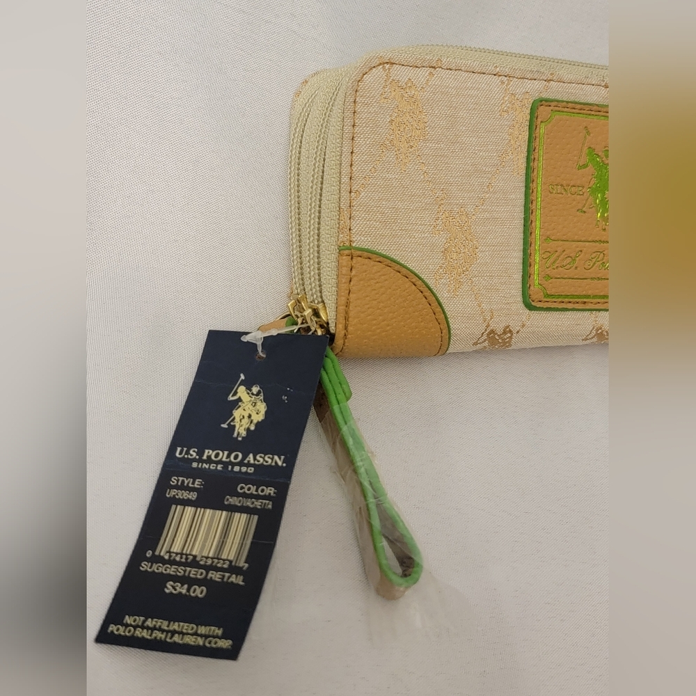 U.S. Polo Assn. Double Zip Women's Wallet - Picture 4 of 13